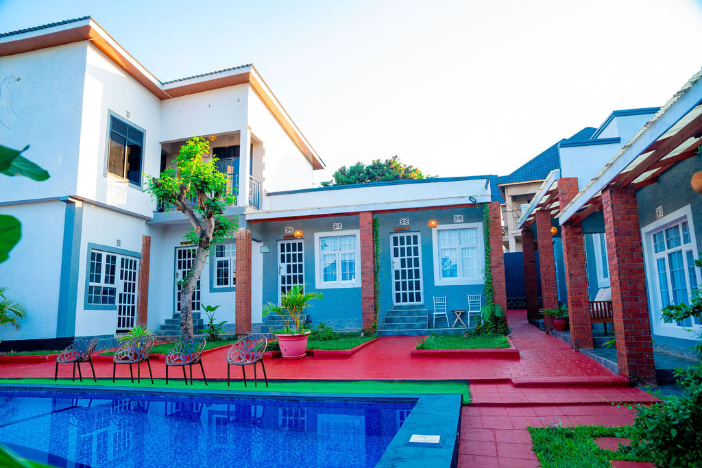 Genis Villa Outdoor Space